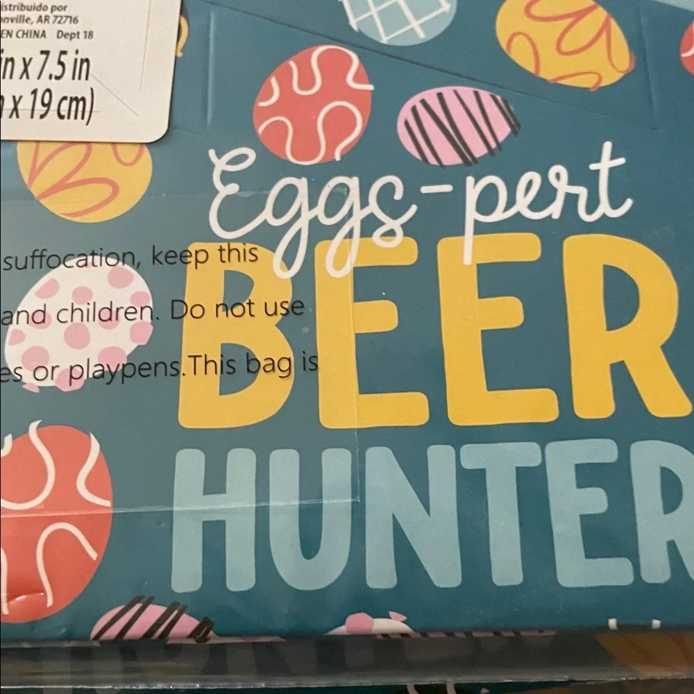 Six Easter Egg Blue 'Beer Hunter' Can Holders & Three Can Wraps - 12-Pack
